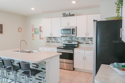 Villa ou maison à vendre à Kissimmee, Floride: 3 chambres, 156.08 m2 № 1808435 - photo 8