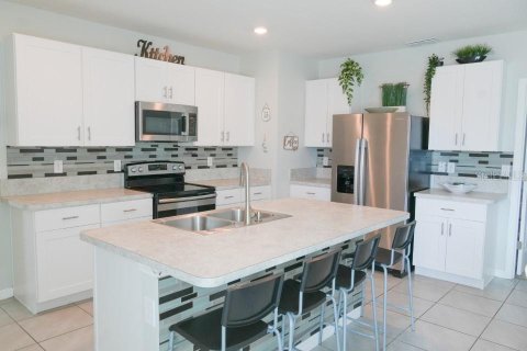Villa ou maison à vendre à Kissimmee, Floride: 3 chambres, 156.08 m2 № 1808435 - photo 6