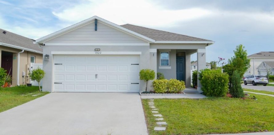 Villa ou maison à Kissimmee, Floride 3 chambres, 156.08 m2 № 1808435