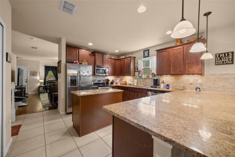 Villa ou maison à vendre à Tavares, Floride: 5 chambres, 268.39 m2 № 2213850 - photo 8