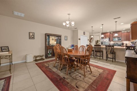 Villa ou maison à vendre à Tavares, Floride: 5 chambres, 268.39 m2 № 2213850 - photo 12