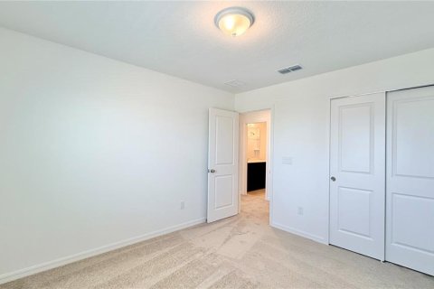 Villa ou maison à louer à Clermont, Floride: 4 chambres, 217.48 m2 № 2167658 - photo 30