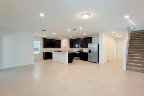 Villa ou maison à louer à Clermont, Floride: 4 chambres, 217.48 m2 № 2167658 - photo 12