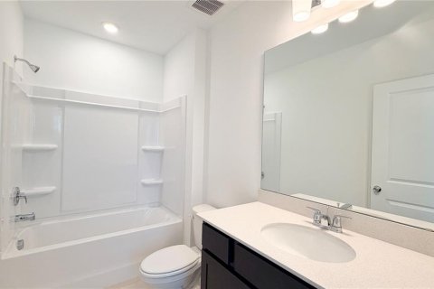 Villa ou maison à louer à Clermont, Floride: 4 chambres, 217.48 m2 № 2167658 - photo 7