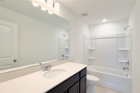 Villa ou maison à louer à Clermont, Floride: 4 chambres, 217.48 m2 № 2167658 - photo 24