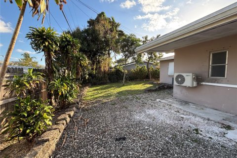 Casa en alquiler en Pompano Beach, Florida, 3 dormitorios, 119.19 m2 № 2008089 - foto 28