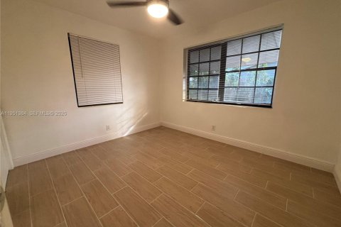 Casa en alquiler en Pompano Beach, Florida, 3 dormitorios, 119.19 m2 № 2008089 - foto 9