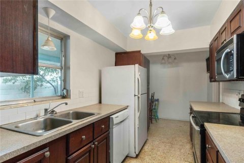 Casa en venta en Sarasota, Florida, 4 dormitorios, 195.09 m2 № 1563830 - foto 11