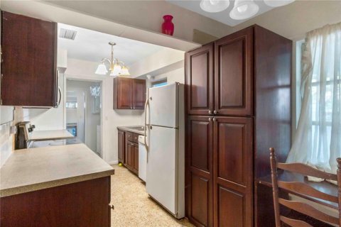 Casa en venta en Sarasota, Florida, 4 dormitorios, 195.09 m2 № 1563830 - foto 13