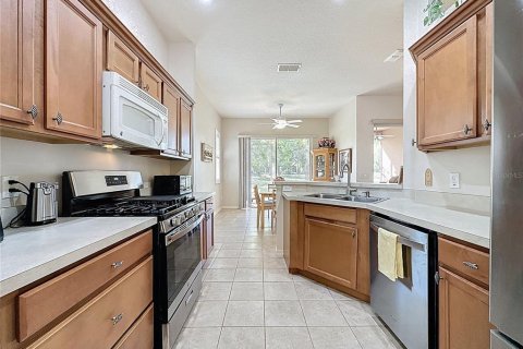 Casa en venta en Groveland, Florida, 3 dormitorios, 155.24 m2 № 1583156 - foto 6