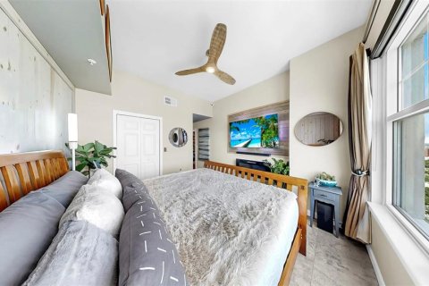 Condo in Tampa, Florida, 2 bedrooms  № 1751256 - photo 17