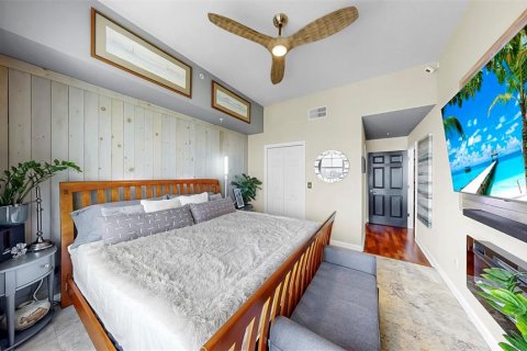 Condo in Tampa, Florida, 2 bedrooms  № 1751256 - photo 15