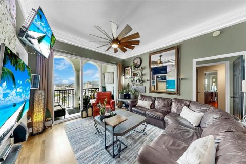 Condo in Tampa, Florida, 2 bedrooms  № 1751256 - photo 7
