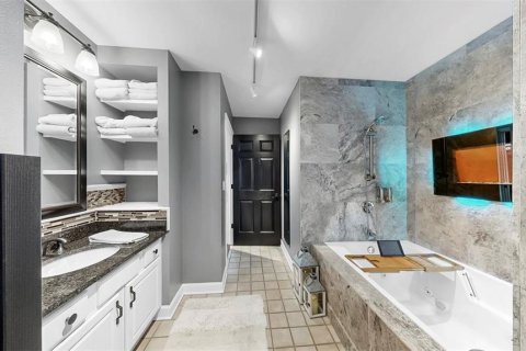 Condo in Tampa, Florida, 2 bedrooms  № 1751256 - photo 20