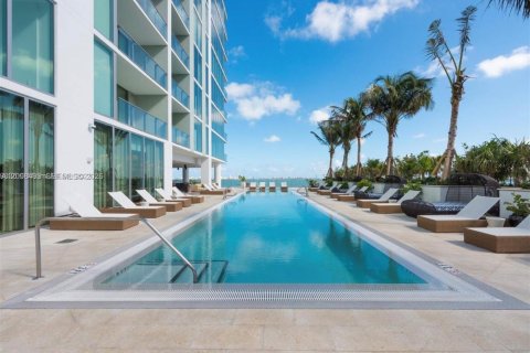 Condominio en venta en Miami, Florida, 3 dormitorios, 155.24 m2 № 2394466 - foto 27