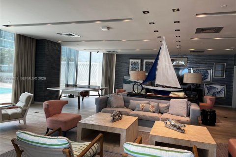Condominio en venta en Miami, Florida, 3 dormitorios, 155.24 m2 № 2394466 - foto 28