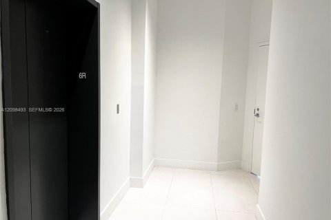 Condominio en venta en Miami, Florida, 3 dormitorios, 155.24 m2 № 2394466 - foto 15