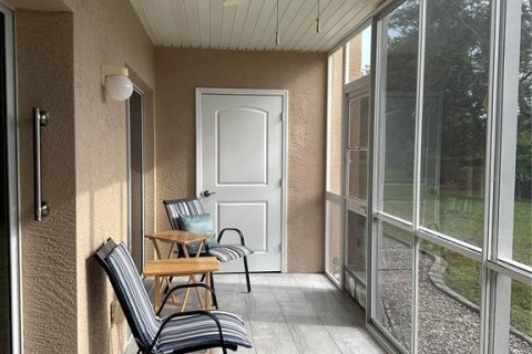 Condo in Rotonda, Florida, 2 bedrooms  № 681514 - photo 28