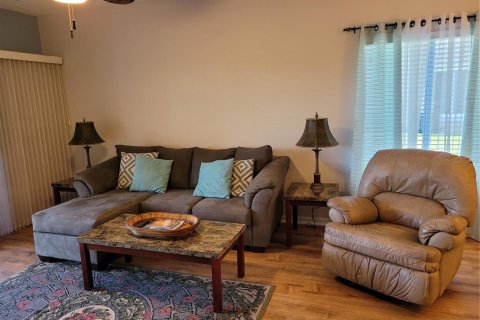 Condo in Rotonda, Florida, 2 bedrooms  № 681514 - photo 15