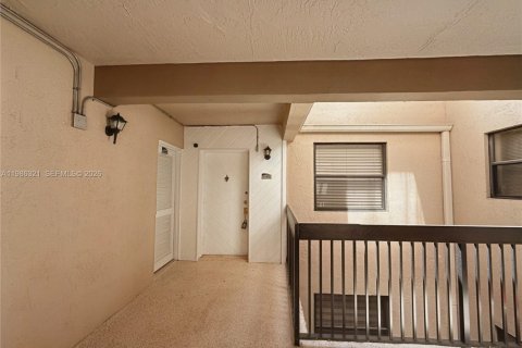 Купить кондоминиум в Майами, Флорида 2 спальни, 130.53м2, № 2047924 - фото 29