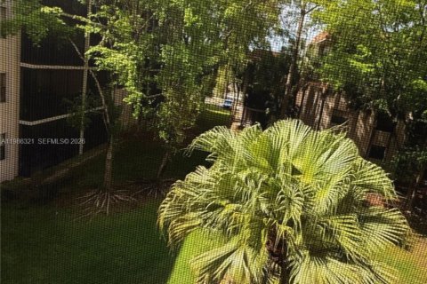 Купить кондоминиум в Майами, Флорида 2 спальни, 130.53м2, № 2047924 - фото 11