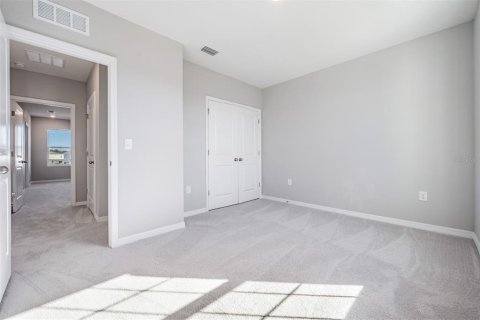 House in Wesley Chapel, Florida 4 bedrooms, 256.04 sq.m. № 1833010 - photo 13