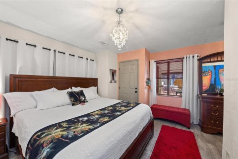 Propiedad comercial en venta en Sarasota, Florida, 6 dormitorios, 324.51 m2 № 1684647 - foto 27