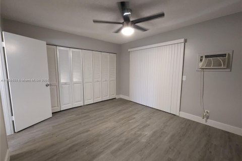 Copropriété à vendre à Deerfield Beach, Floride: 1 chambre, 54.35 m2 № 2088624 - photo 3