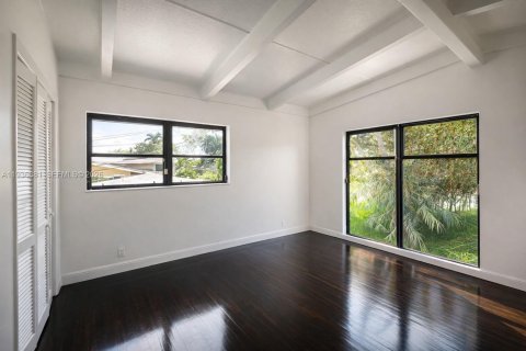 Villa ou maison à vendre à Fort Lauderdale, Floride: 3 chambres, 173.36 m2 № 1994999 - photo 8