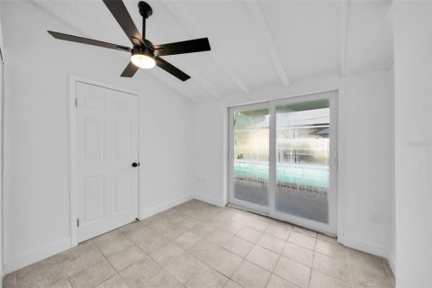 Casa en venta en Port Charlotte, Florida, 3 dormitorios, 143.72 m2 № 1914323 - foto 18