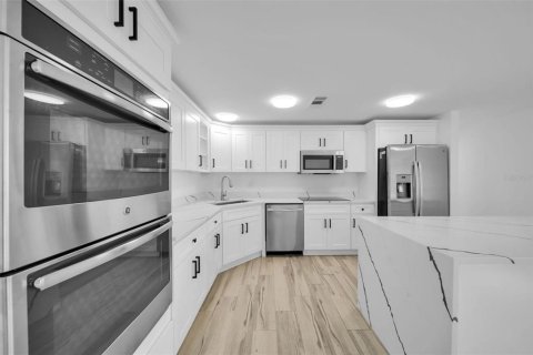 Casa en venta en Port Charlotte, Florida, 3 dormitorios, 143.72 m2 № 1914323 - foto 8