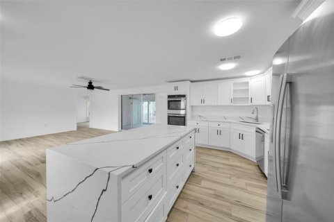 Casa en venta en Port Charlotte, Florida, 3 dormitorios, 143.72 m2 № 1914323 - foto 7