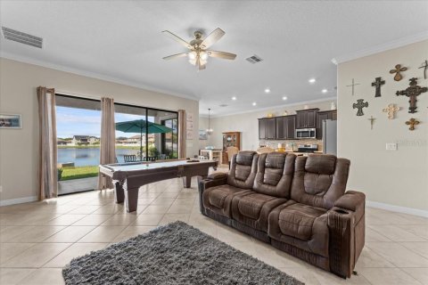 House in Riverview, Florida 4 bedrooms, 253.34 sq.m. № 1912643 - photo 3