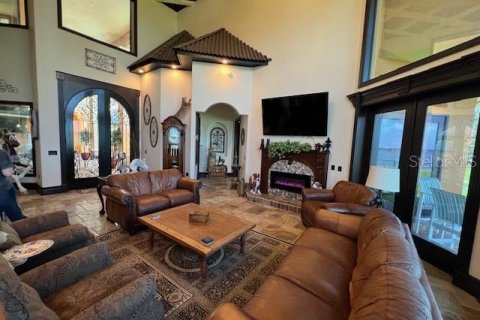 Casa en venta en Auburndale, Florida, 4 dormitorios, 358.79 m2 № 1826882 - foto 5
