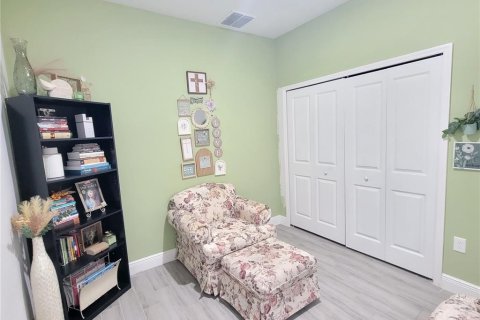 House in Poinciana, Florida 4 bedrooms, 167.04 sq.m. № 2416237 - photo 25