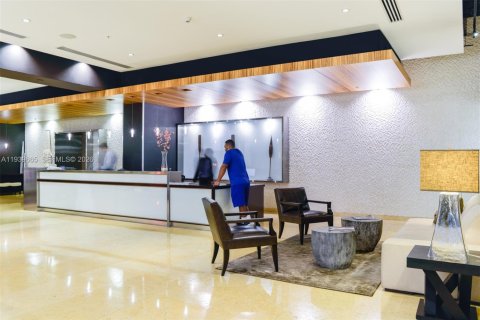 Снять в аренду кондоминиум в Майами, Флорида 1 спальня, 72.84м2, № 1997018 - фото 22