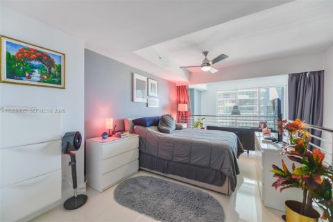 Снять в аренду кондоминиум в Майами, Флорида 1 спальня, 72.84м2, № 1997018 - фото 11