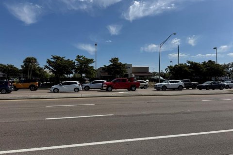 Commercial property in Venice, Florida 247.86 sq.m. № 1603173 - photo 6