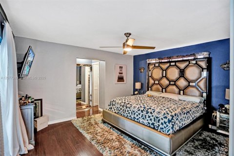 Купить виллу или дом в Мирамар, Флорида 5 спален, 204.66м2, № 2320234 - фото 19