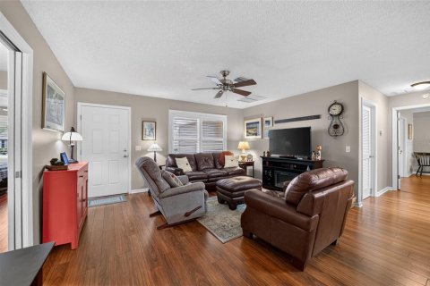 Casa en venta en The Villages, Florida, 3 dormitorios, 129.32 m2 № 2236022 - foto 5