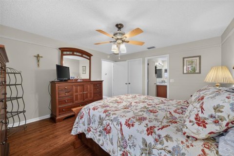Casa en venta en The Villages, Florida, 3 dormitorios, 129.32 m2 № 2236022 - foto 17