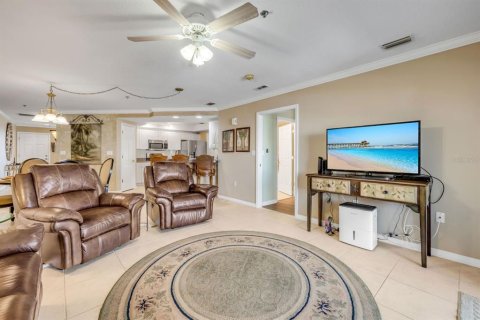 Copropriété à vendre à New Smyrna Beach, Floride: 2 chambres, 129.04 m2 № 2321499 - photo 9