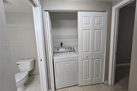 Copropriété à louer à Miramar, Floride: 2 chambres, 90.77 m2 № 1931930 - photo 14