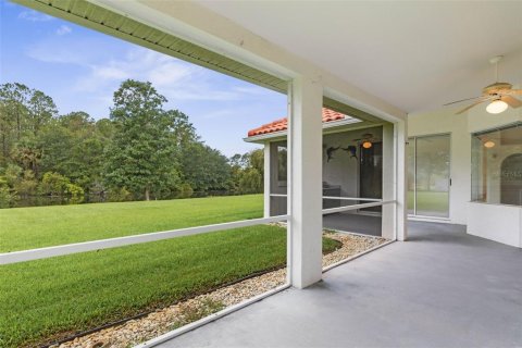 House in Palm Coast, Florida 3 bedrooms, 188.78 sq.m. № 1831790 - photo 16