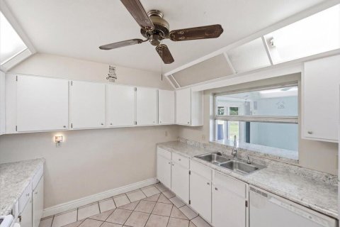 Casa en venta en St. Lucie, Florida, 3 dormitorios, 185.62 m2 № 2078305 - foto 20