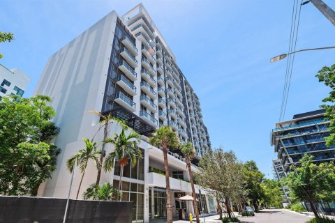 Condo in Miami, Florida, 2 bedrooms № 2187274