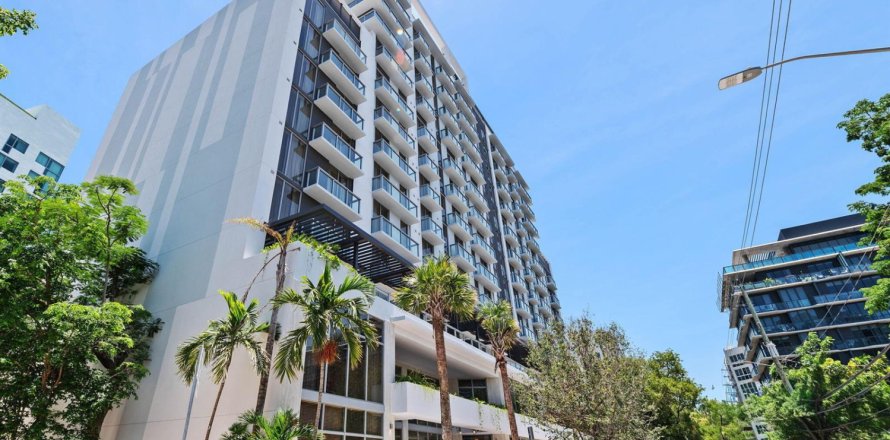 Condo in Miami, Florida, 2 bedrooms  № 2187274