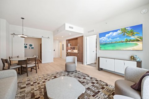 Condo in Miami, Florida, 2 bedrooms  № 2187274 - photo 3