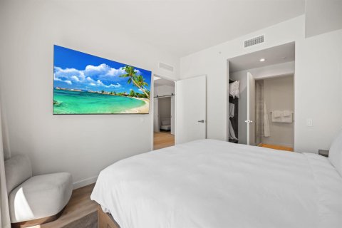 Condo in Miami, Florida, 2 bedrooms  № 2187274 - photo 15