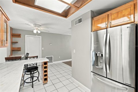 Villa ou maison à vendre à Seminole, Floride: 3 chambres, 121.79 m2 № 2413771 - photo 11